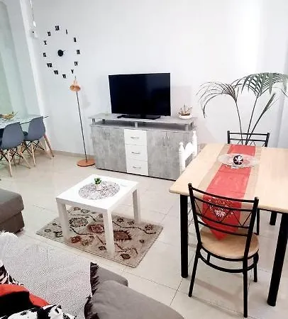 Almar We Go! Privadas En - Private - Pieces Privees - In Shared Guest house