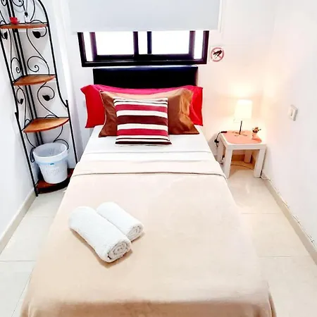 Maison d'hôtes Almar We Go! Privadas En - Private - Pieces Privees - In Shared