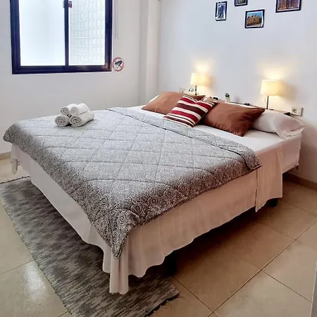 Almar We Go! Privadas En - Private - Pieces Privees - In Shared Maison d'hôtes