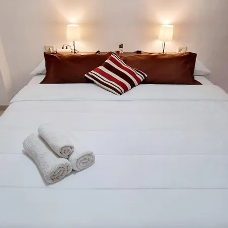 Almar We Go! Privadas En - Private - Pieces Privees - In Shared Guest house