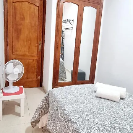 Almar We Go! Privadas En - Private - Pieces Privees - In Shared Guest house Alcala (Tenerife)